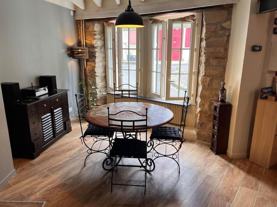 Charme Et Calme Au Coeur De Ville Moret-sur-Loing Extérieur photo